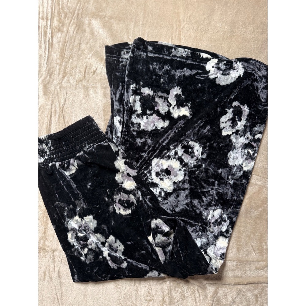 Indigo Rein Womens Black Floral Velvet Wide Leg Pants Smocked Boho Medium